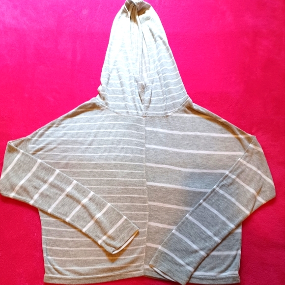 Live Love Dream Pullover - Picture 1 of 2